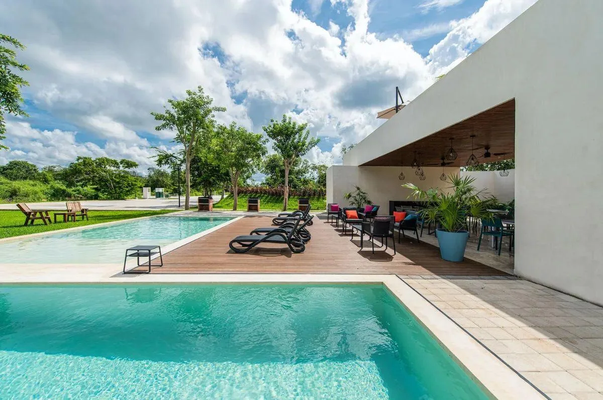 SE VENDE TERRENO RESIDENCIAL EN ZENDERA CONKAL YUCATAN