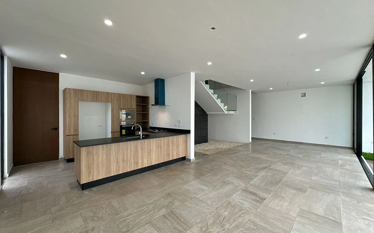 CASA EN VENTA EN RESIDENCIAL SOLUNA