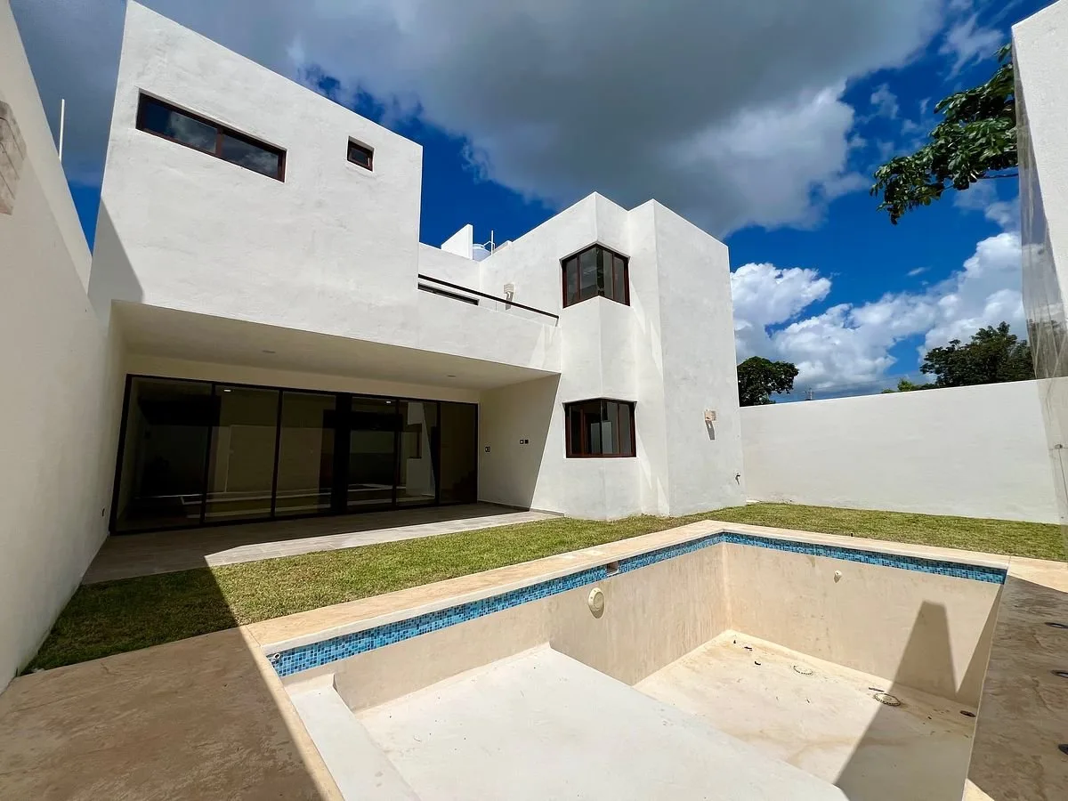 CASA EN VENTA EN ESQUINA EN PARQUE NATURA DE 4 HABITACIONES