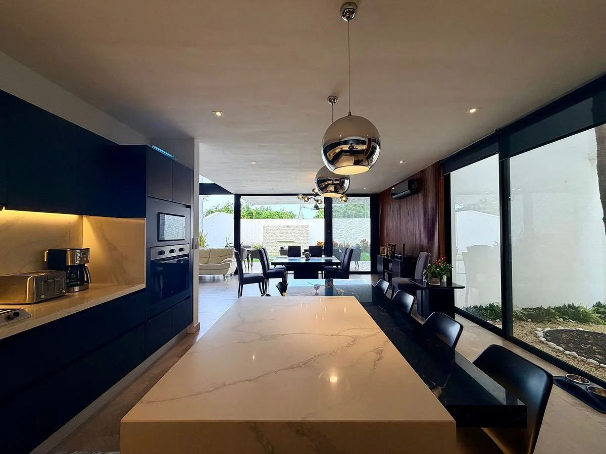 CASA EN VENTA EN PRIVADA PARQUE NATURA