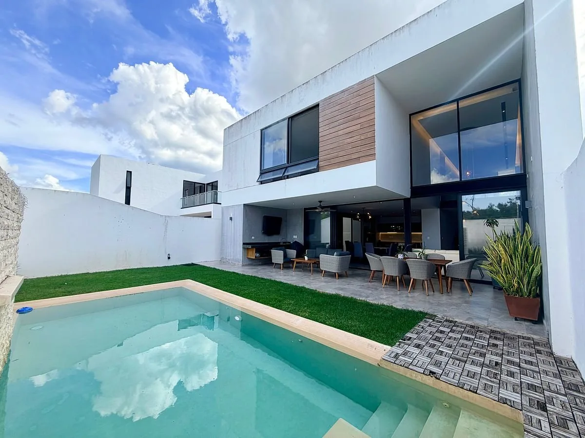 CASA EN VENTA EN PRIVADA PARQUE NATURA