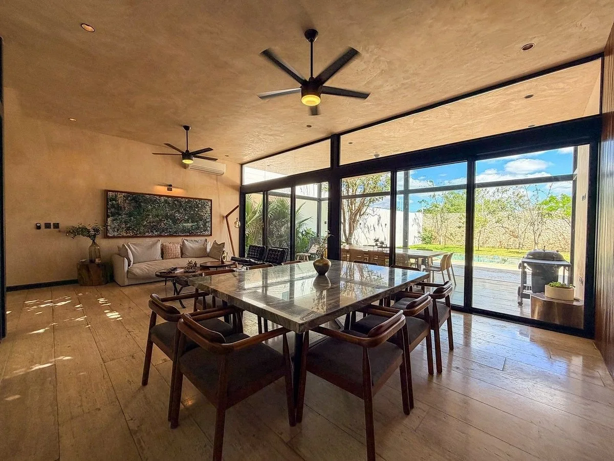 CASA EN VENTA DE 3 HABITACIONES CON ESTILO ÚNICO, ENTREGA INMEDIATA