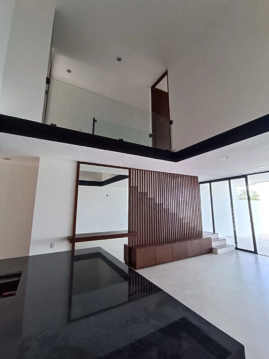 Casa en venta en Xcanatun, Merida, Yucatan.