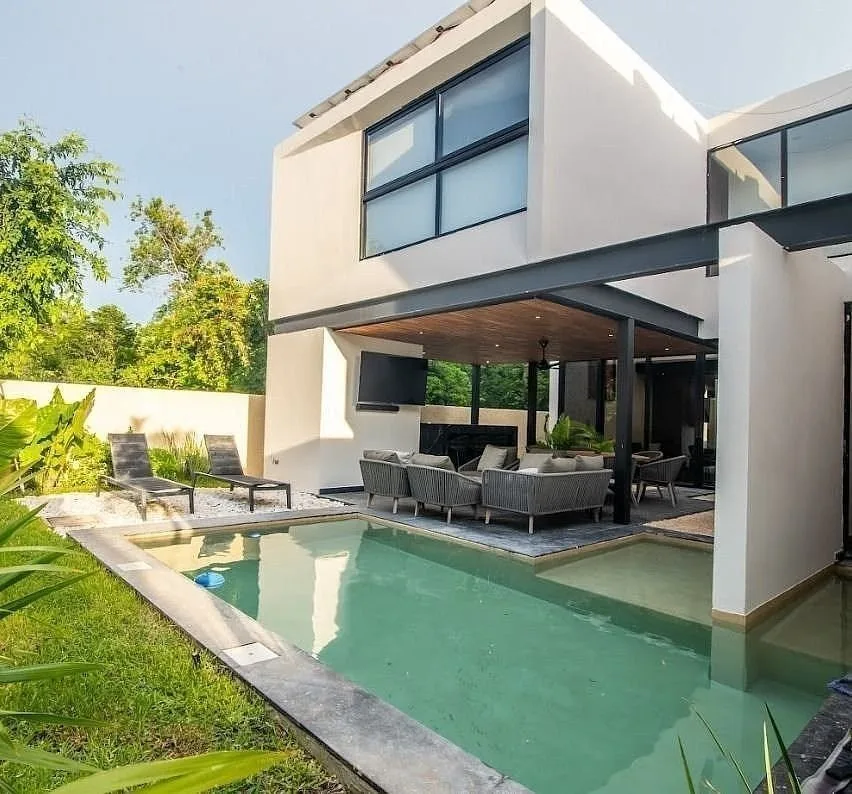 Casa en venta ubicada en privada Compostela