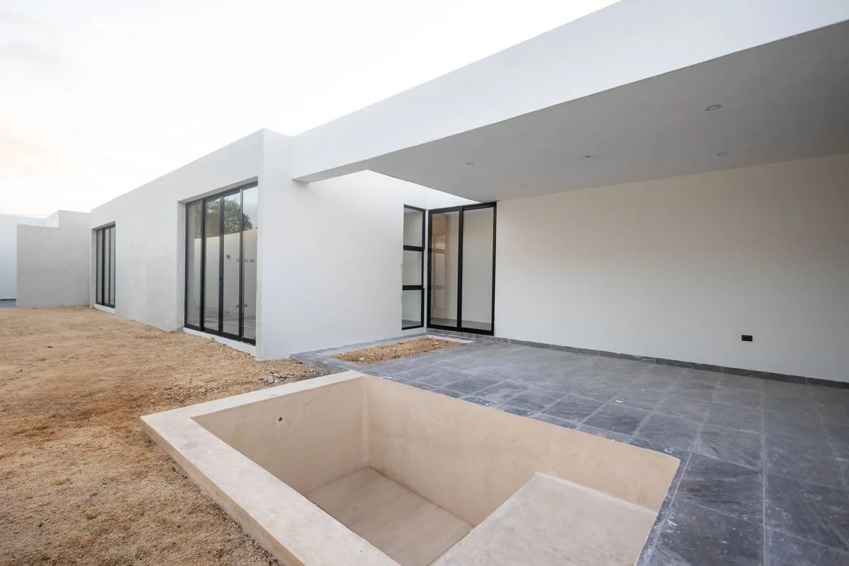 Venta de casa de una planta de 3 Habitaciones en Temozon Norte