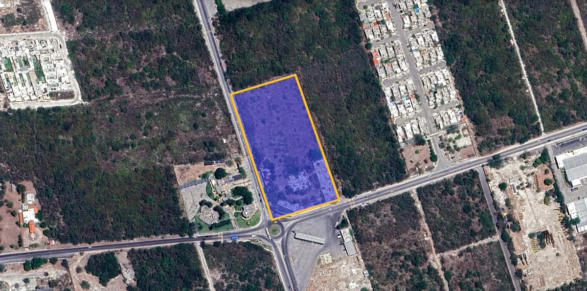 Terreno en venta en Dzityá, Mérida, Yucatán | En esquina | Frente a crucero