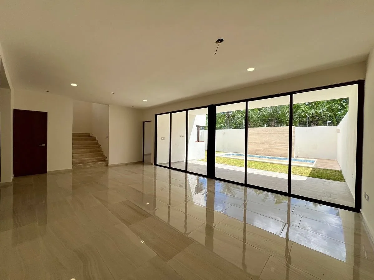 CASA EN VENTA EN ESQUINA EN PARQUE NATURA DE 4 HABITACIONES