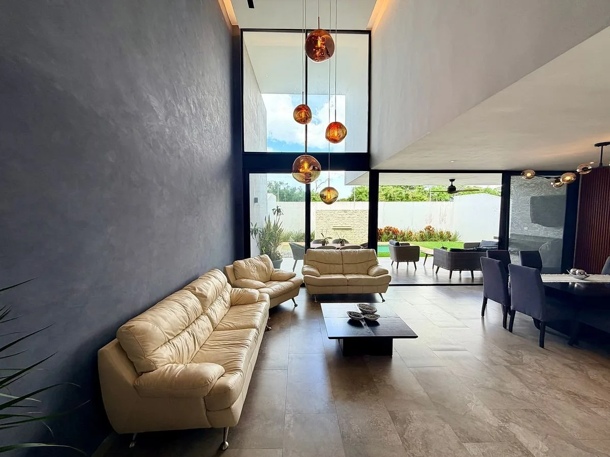 CASA EN VENTA EN PRIVADA PARQUE NATURA