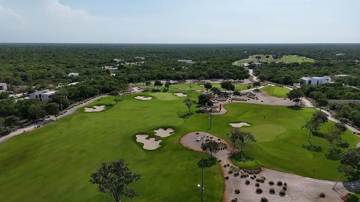 Terreno en venta en privada Provincia con club de golf, Mérida, Yucatán