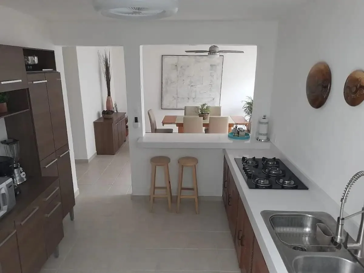 HERMOSA CASA AMUEBLADA Y EQUIPADA