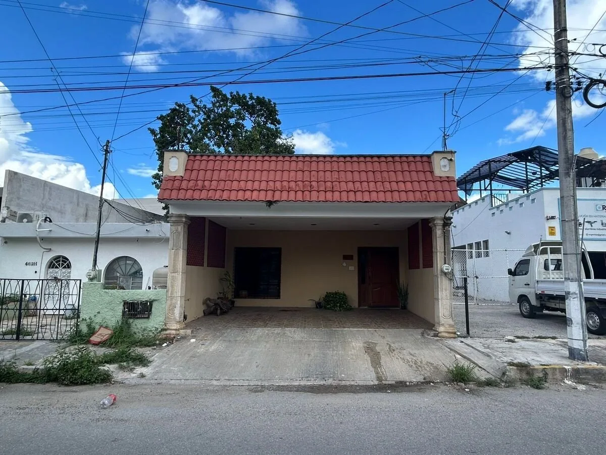 Casa en venta Col. Jesús Carranza - Mérida