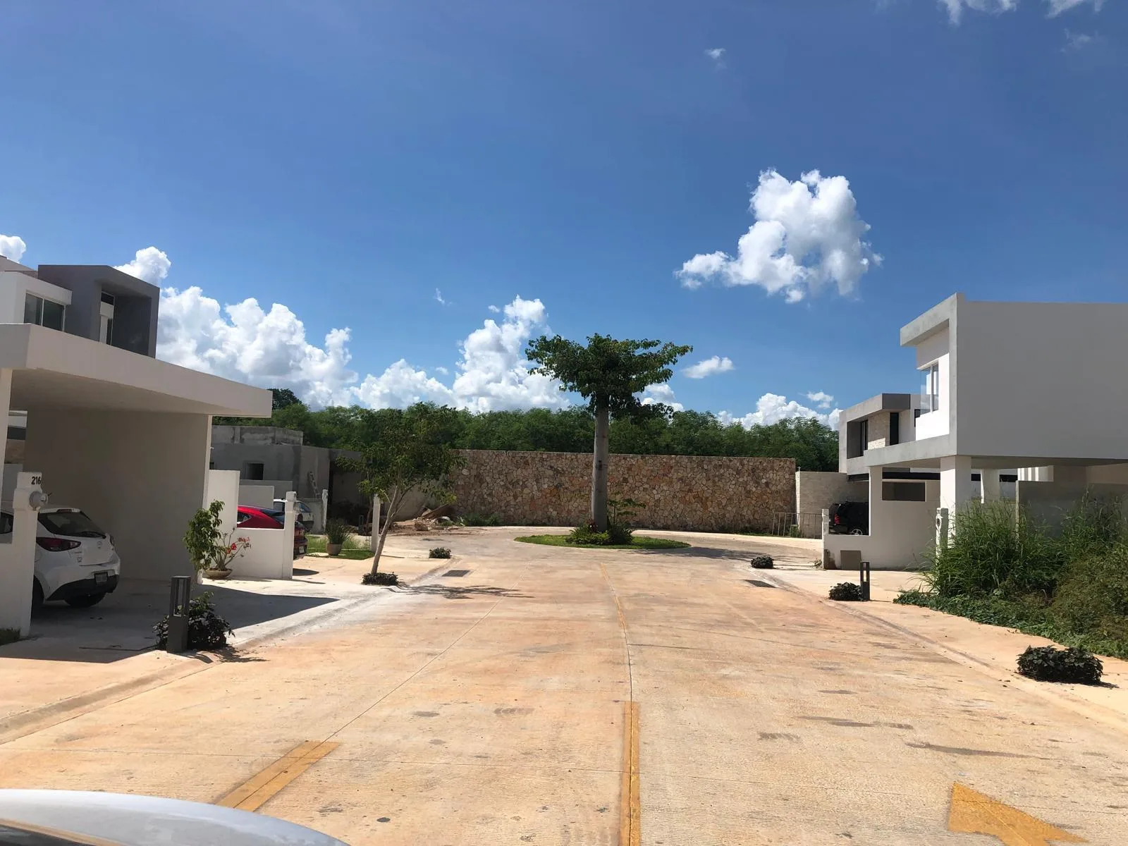 SE VENDE TERRENO RESIDENCIAL EN ZENDERA CONKAL YUCATAN