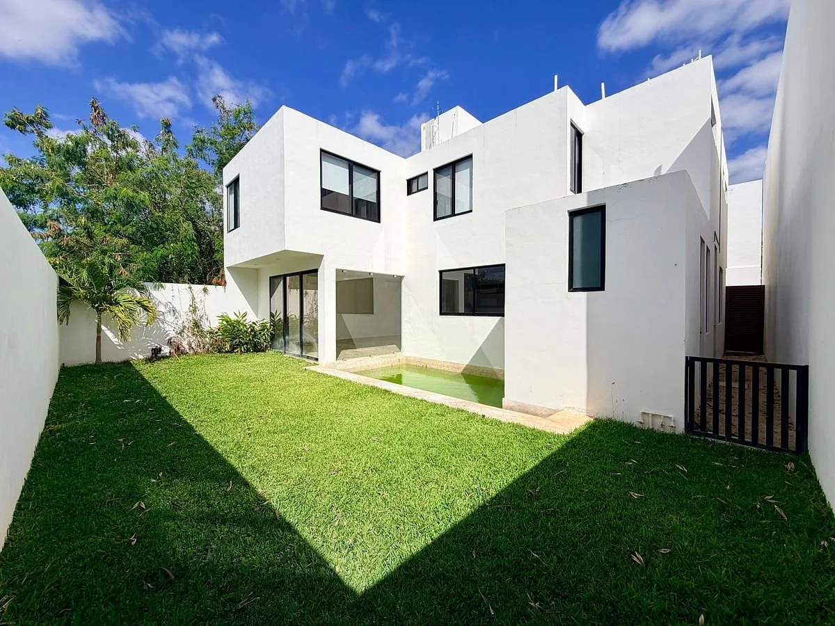 CASA EN VENTA EN PRIVADA SOLUNA