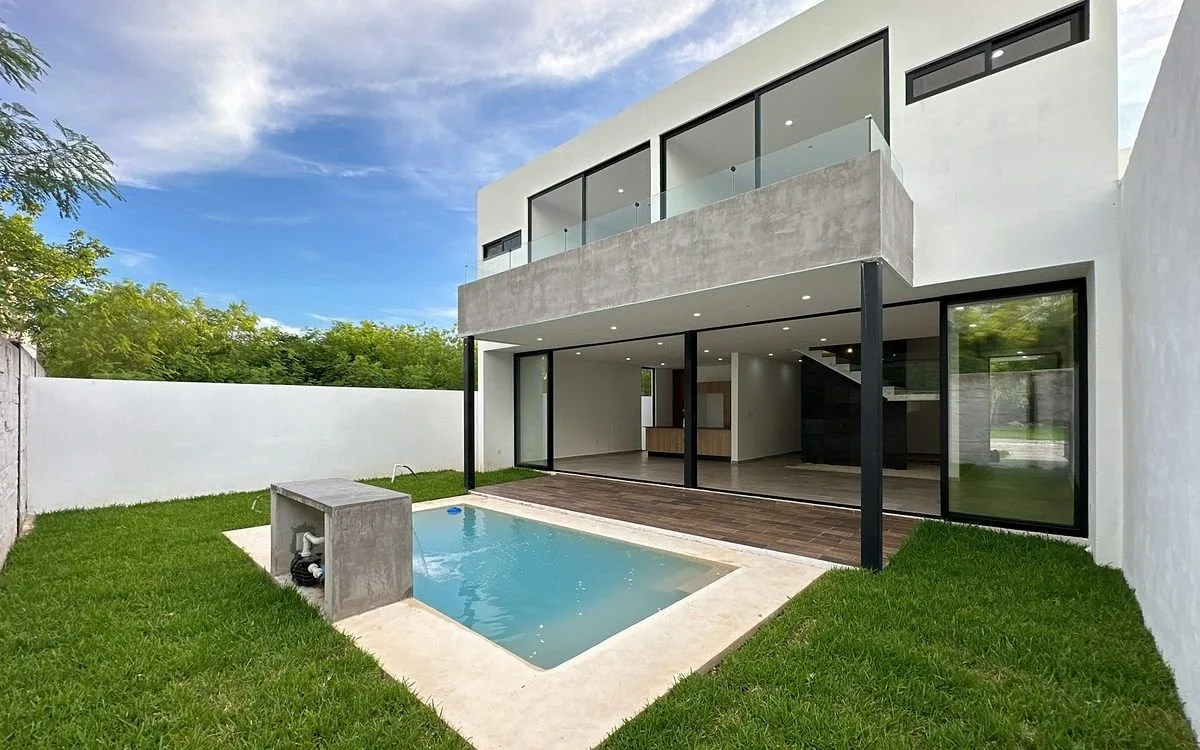 CASA EN VENTA EN RESIDENCIAL SOLUNA