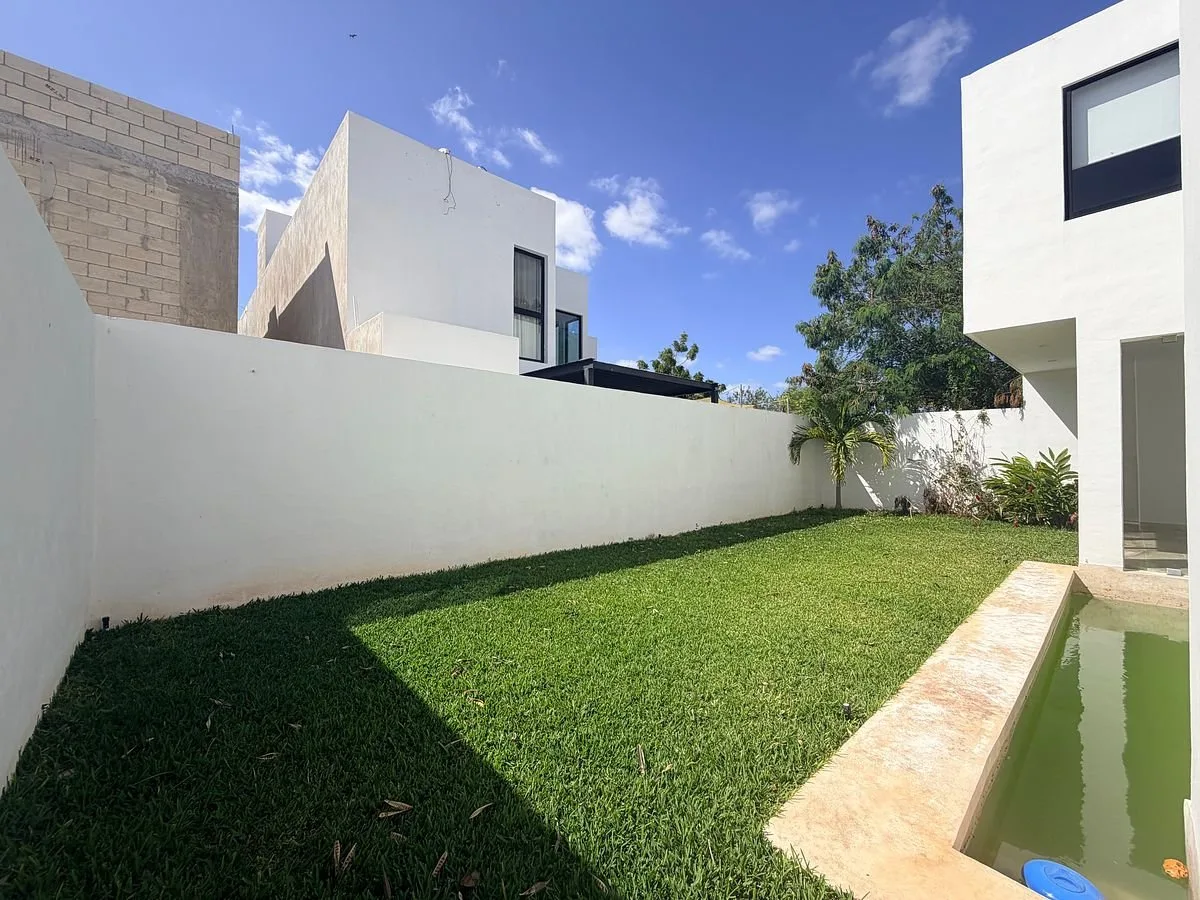 CASA EN VENTA EN PRIVADA SOLUNA