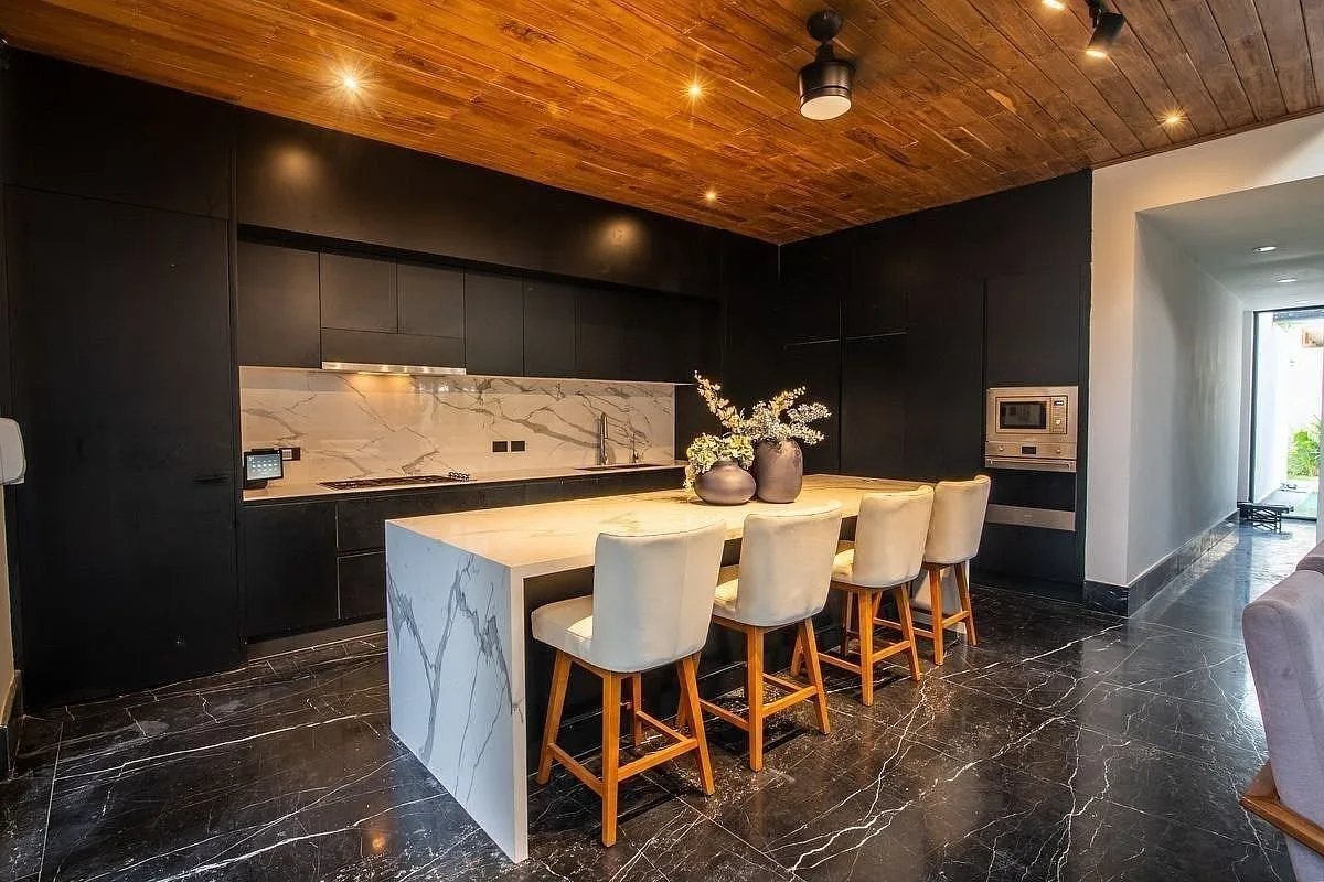 Casa en venta ubicada en privada Compostela