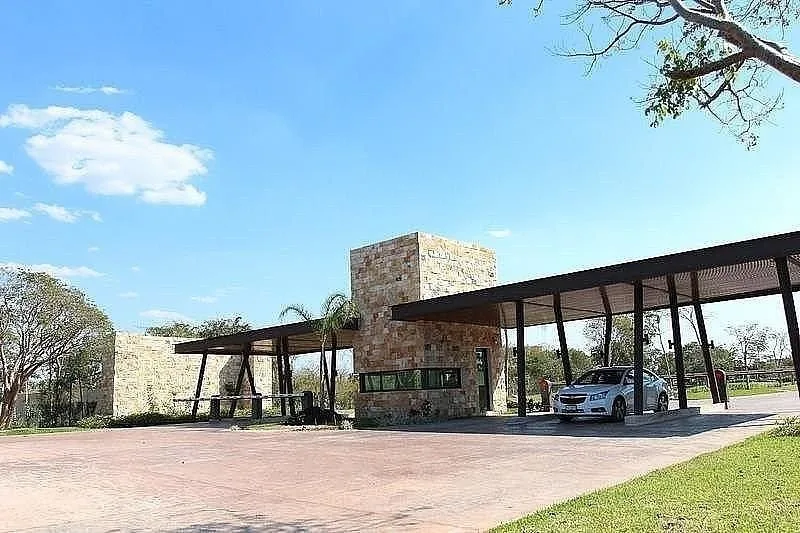 Venta de Lote Residencial en privada con amenidades de431 m2