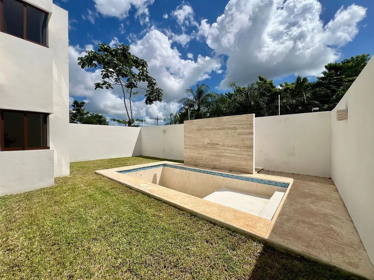 CASA EN VENTA EN ESQUINA EN PARQUE NATURA DE 4 HABITACIONES